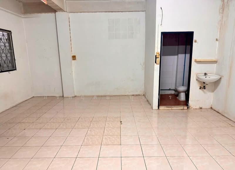 DK Rama 2, Bangkok, Soi Muban D.K., Bang Bon, Bang Bon, Bangkok, 10+ Bedrooms, 1,000 sqm, Townhouse For Sale, by กรกฤตย์ บุญสระ, 500209244 - DDproperty.com