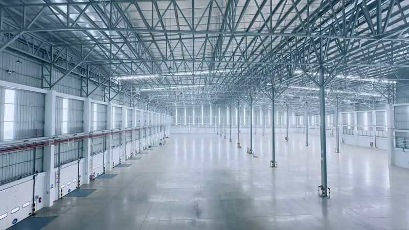 ให้เช่า - ให้เช่า โกดัง คลังสินค้า บางปะกง สุขุมวิท กม.34 เขต EEC สูง 12 เมตร รองรับรถเทเลอร์ ใกล้สุวรรณภูมิ, ฉะเชิงเทรา