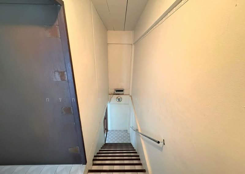 ตึกแถว 3 ชั้น มีชั้นลอย ซอยสุขุมวิท 93, Bangkok, สุขุมวิท 93, Bang Chak, Phra Khanong, Bangkok, 4 Bedrooms, 180 sqm, Townhouse For Sale, by กรกฤตย์ บุญสระ, 500209263 - DDproperty.com