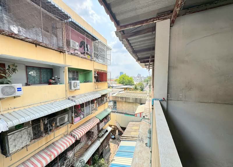 ตึกแถว 3 ชั้น มีชั้นลอย ซอยสุขุมวิท 93, Bangkok, สุขุมวิท 93, Bang Chak, Phra Khanong, Bangkok, 4 Bedrooms, 180 sqm, Townhouse For Sale, by กรกฤตย์ บุญสระ, 500209263 - DDproperty.com