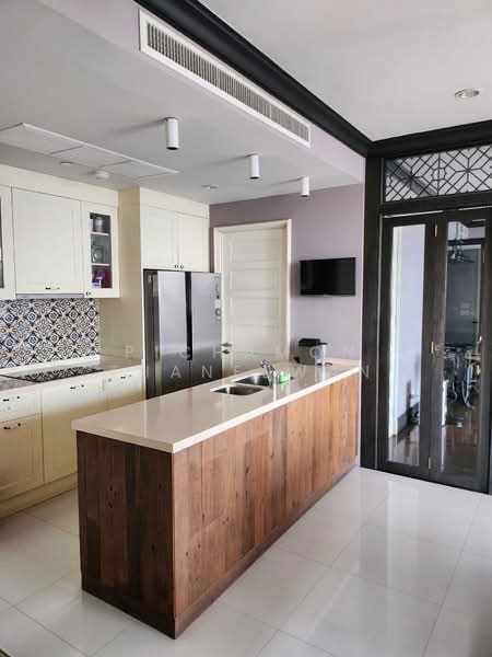 AGUSTON Sukhumvit 22, Bangkok, 140 Sukhumvit Road, Khlong Toei, Khlong Toei, Bangkok, 2 Bedrooms, 155 sqm, Condo For Sale, by Pichamon Thaneewan, 500209304 - DDproperty.com