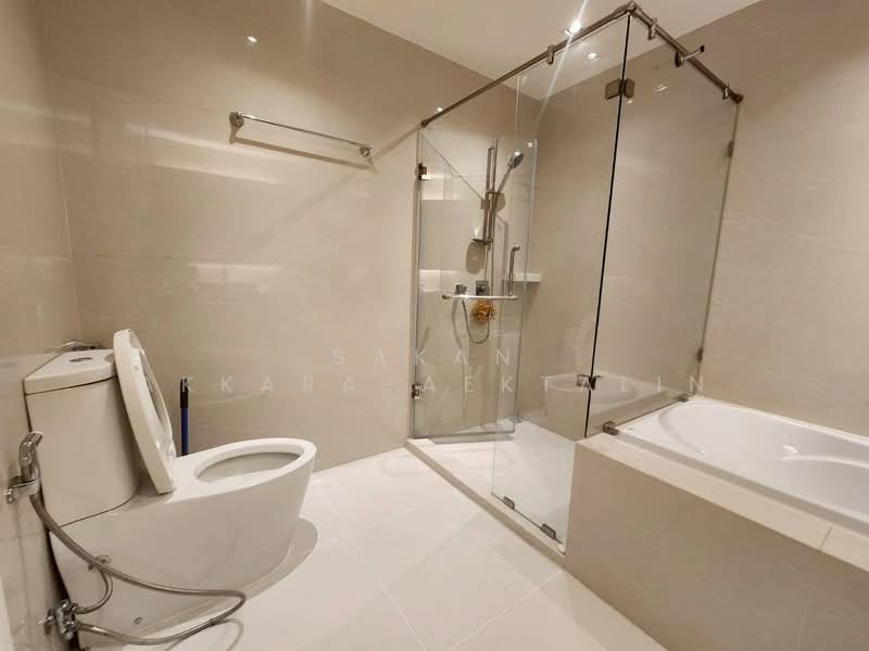 Vtara Sukhumvit 36, Bangkok, 118 Soi Saen Sabai, Phra Kanong, Khlong Toei, Bangkok, 2 Bedrooms, 58 sqm, Condo For Rent, by Sakan Akkara-aektalin, 500209325 - DDproperty.com