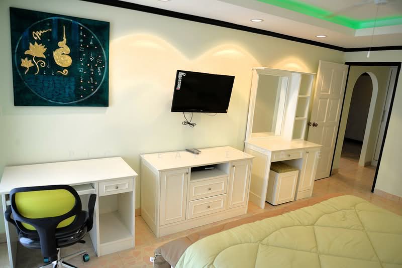 Jomtien Beach Condo : จอมเทียน บีช คอนโด, ชลบุรี, หนองปรือ, บางละมุง, ชลบุรี, 60 ตร.ม., คอนโด ขาย, โดย PLC real estate, 500209326 - DDproperty.com