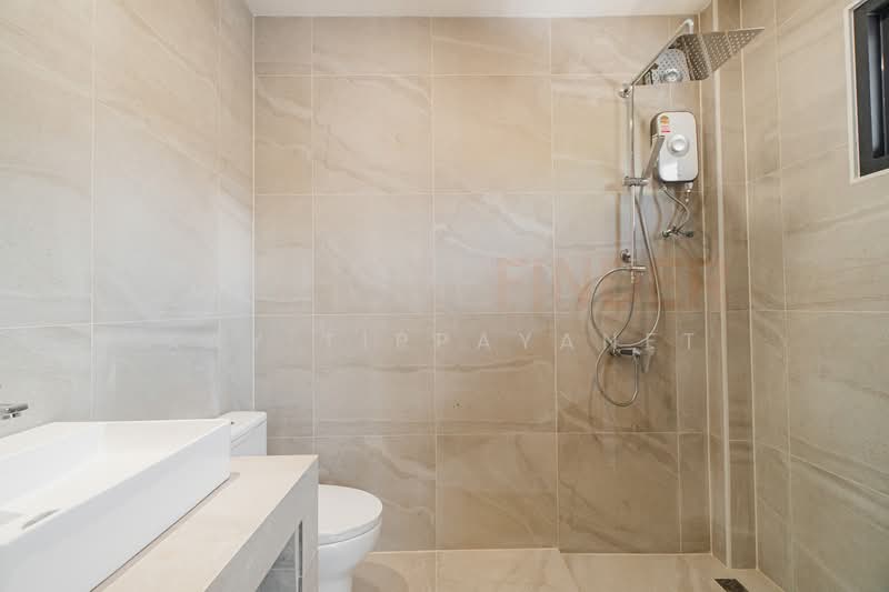 House in Phra Khanong, Bangkok, Khlong Tan Nua, Watthana, Bangkok, 4 Bedrooms, 401 sqm, Single Detached House For Sale, by Kay Tippayanet, 500209333 - DDproperty.com