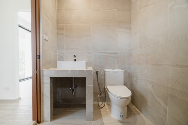 House in Phra Khanong, Bangkok, Khlong Tan Nua, Watthana, Bangkok, 4 Bedrooms, 401 sqm, Single Detached House For Sale, by Kay Tippayanet, 500209333 - DDproperty.com