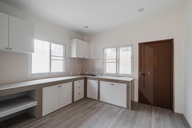 House in Phra Khanong, กรุงเทพ, คลองตันเหนือ, วัฒนา, กรุงเทพ, 401 ตร.ม., บ้านเดี่ยว ขาย, โดย Kay Tippayanet, 500209333 - DDproperty.com