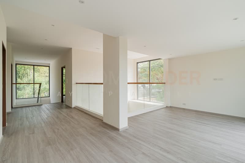 House in Phra Khanong, Bangkok, Khlong Tan Nua, Watthana, Bangkok, 4 Bedrooms, 401 sqm, Single Detached House For Sale, by Kay Tippayanet, 500209333 - DDproperty.com