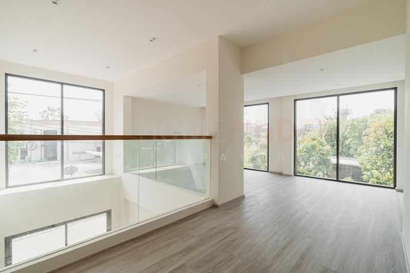 House in Phra Khanong, Bangkok, Khlong Tan Nua, Watthana, Bangkok, 4 Bedrooms, 401 sqm, Single Detached House For Sale, by Kay Tippayanet, 500209333 - DDproperty.com