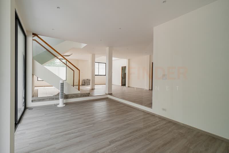 House in Phra Khanong, Bangkok, Khlong Tan Nua, Watthana, Bangkok, 4 Bedrooms, 401 sqm, Single Detached House For Sale, by Kay Tippayanet, 500209333 - DDproperty.com