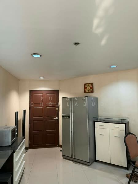 Witthayu Complex : วิทยุ คอมเพล็กซ์, กรุงเทพ, 1673 ถนนเพชรบุรีตัดใหม่, มักกะสัน, ราชเทวี, กรุงเทพ, 89 ตร.ม., คอนโด ให้เช่า, โดย Sutavee Chonlabud, 500209342 - DDproperty.com