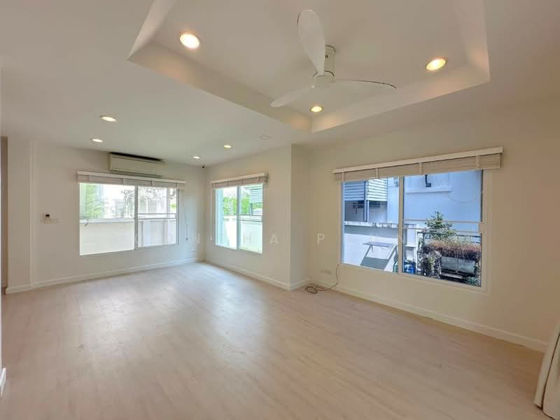 The Centro Rattanathibet : เดอะ เซนโทร รัตนาธิเบศร์, นนทบุรี, ถนนบางกรวย - ไทรน้อย, บางเลน, บางใหญ่, นนทบุรี, 160 ตร.ม., บ้านเดี่ยว ให้เช่า, โดย Boontha Phung, 500209349 - DDproperty.com