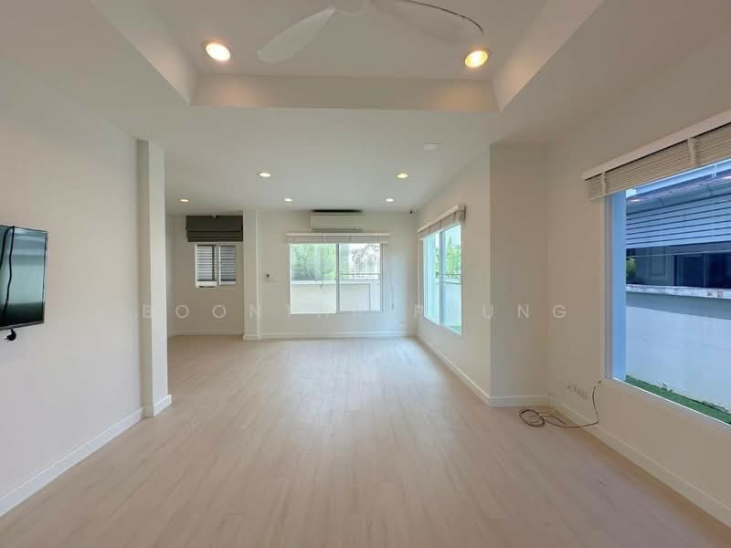 The Centro Rattanathibet : เดอะ เซนโทร รัตนาธิเบศร์, นนทบุรี, ถนนบางกรวย - ไทรน้อย, บางเลน, บางใหญ่, นนทบุรี, 160 ตร.ม., บ้านเดี่ยว ให้เช่า, โดย Boontha Phung, 500209349 - DDproperty.com