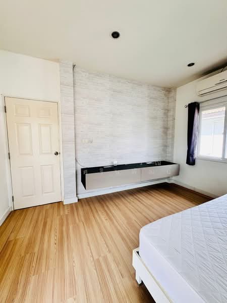 ให้เช่า - ภัททาเลต : Pattalet, ชลบุรี