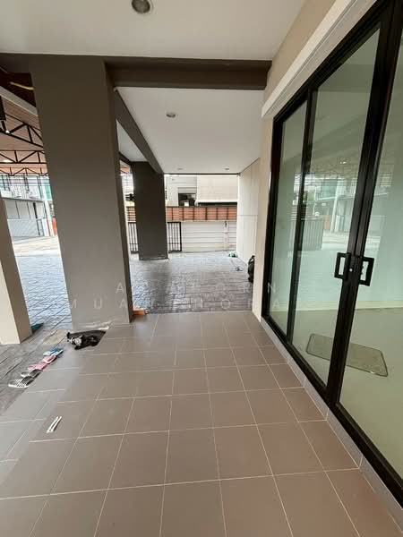 ขายบ้านเดี่ยว หมู่บ้าน มัณฑิตาดีไลท์ นครปฐม, Nakhon Pathom, Phrong Ma Dua, Muang Nakhon Pathom, Nakhon Pathom, 3 Bedrooms, 278 sqm, Single Detached House For Sale, by Apaporn Muanthorani, 500209374 - DDproperty.com