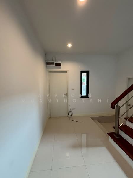 ขายบ้านเดี่ยว หมู่บ้าน มัณฑิตาดีไลท์ นครปฐม, Nakhon Pathom, Phrong Ma Dua, Muang Nakhon Pathom, Nakhon Pathom, 3 Bedrooms, 278 sqm, Single Detached House For Sale, by Apaporn Muanthorani, 500209374 - DDproperty.com