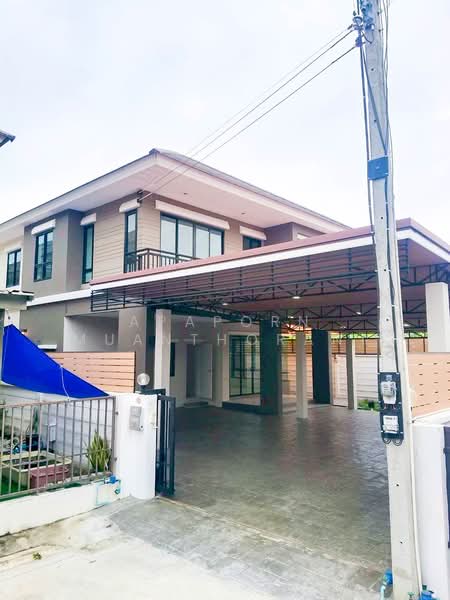 🏠ขายบ้านเดี่ยว หมู่บ้าน มัณฑิตาดีไลท์ นครปฐม ราคาถูกที่สุดในหมู่บ้านคุ้มมาก ✨🎉, Nakhon Pathom, Phrong Ma Dua, Muang Nakhon Pathom, Nakhon Pathom, 3 Bedrooms, 278 sqm, Single Detached House For Sale, by Apaporn Muanthorani, 500209374 - DDproperty.com