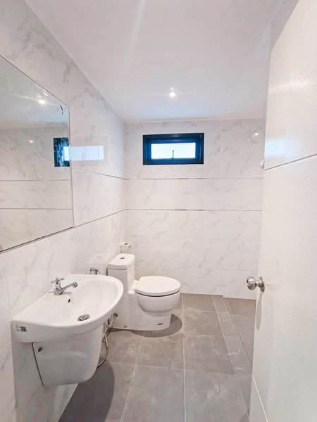 ขาย - 🏠ขายบ้านเดี่ยว หมู่บ้าน มัณฑิตาดีไลท์ นครปฐม ราคาถูกที่สุดในหมู่บ้านคุ้มมาก ✨🎉, นครปฐม