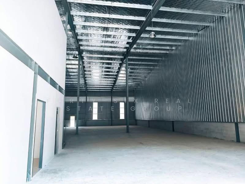 ให้เช่าโกดัง พร้อมออฟฟิศ 2ชั้น ทำเลดี คลองหลวง ปทุมธานี, Pathum Thani, Khlong Nung, Khlong Luang, Pathum Thani, , 538 sqm, Warehouse/Factory For Rent, by Forty-Six Real Estate Group, 500209381 - DDproperty.com