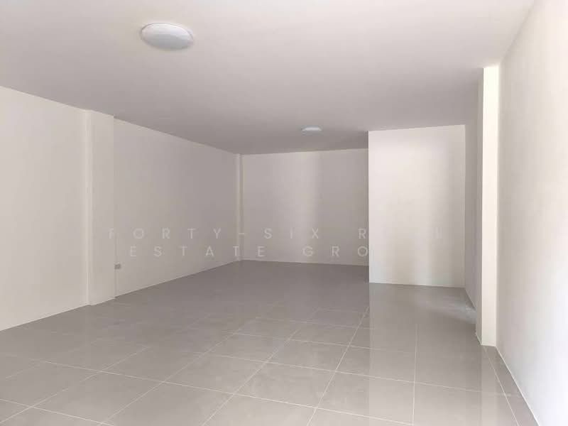 ให้เช่าโกดัง พร้อมออฟฟิศ 2ชั้น ทำเลดี คลองหลวง ปทุมธานี, ปทุมธานี, คลองหนึ่ง, คลองหลวง, ปทุมธานี, 538 ตร.ม., โกดัง-โรงงาน ให้เช่า, โดย Forty-Six Real Estate Group, 500209381 - DDproperty.com