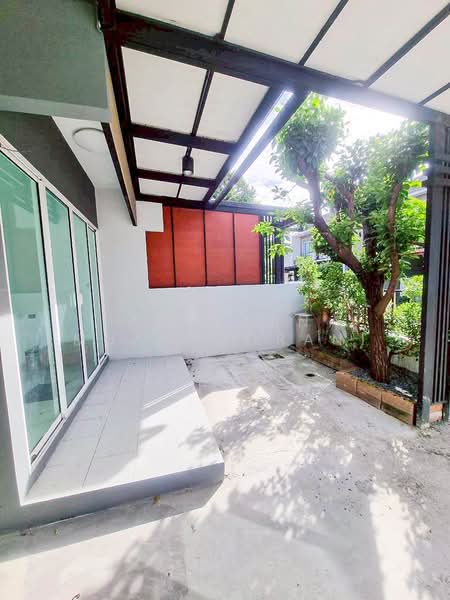 ขายบ้านทาวน์โฮม2ชั้น หมู่บ้านอารียาไทรน้อย เฟส7 ราคาถูกสุดในโครงการ รีโนเวทใหม่ทั้งหลัง, นนทบุรี, ไทรน้อย, นนทบุรี, 177 ตร.ม., ทาวน์เฮ้าส์ ขาย, โดย Apaporn Muanthorani, 500209391 - DDproperty.com