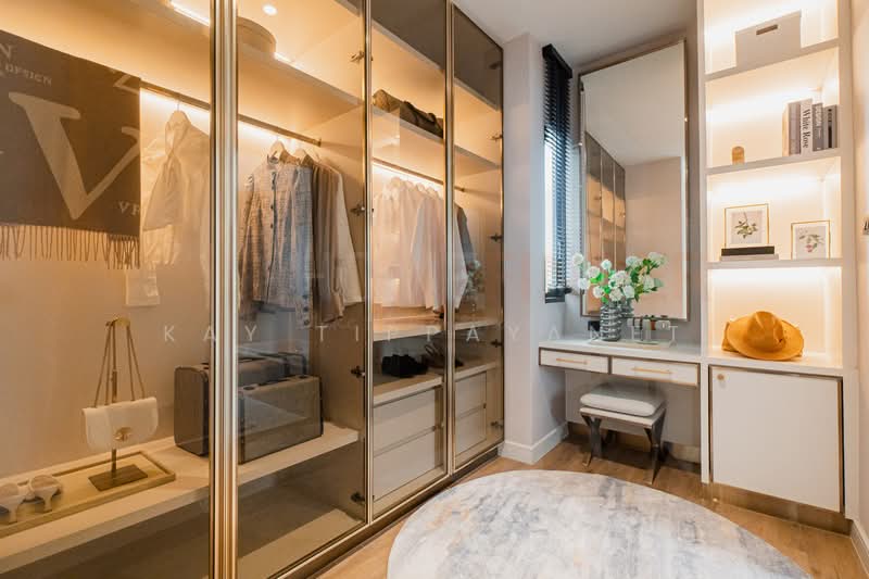 AVIAN Srinakarin-Krungthepkreetha, Bangkok, Srinagarindra - Rom Klao Rd, Saphan Sung, Saphan Sung, Bangkok, 4 Bedrooms, 296 sqm, Townhouse For Sale, by Kay Tippayanet, 500209410 - DDproperty.com