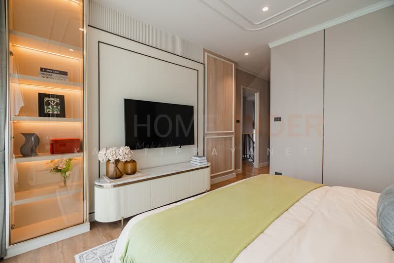 AVIAN Srinakarin-Krungthepkreetha, Bangkok, Srinagarindra - Rom Klao Rd, Saphan Sung, Saphan Sung, Bangkok, 4 Bedrooms, 296 sqm, Townhouse For Sale, by Kay Tippayanet, 500209410 - DDproperty.com