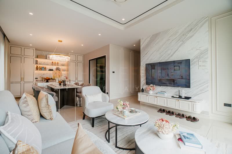 AVIAN Srinakarin-Krungthepkreetha, Bangkok, Srinagarindra - Rom Klao Rd, Saphan Sung, Saphan Sung, Bangkok, 4 Bedrooms, 296 sqm, Townhouse For Sale, by Kay Tippayanet, 500209410 - DDproperty.com