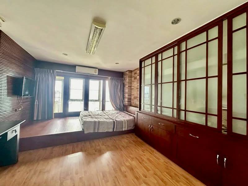 Eastern Tower, Chon Buri (Pattaya), Soi Thetsaban 2, Si Racha, Si Racha, Chon Buri (Pattaya), 2 Bedrooms, 110 sqm, Condo For Sale, by A House Property Co.,Ltd., 500209414 - DDproperty.com