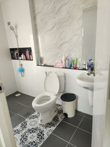 I Leaf Town Ratchaphruek-Kanchana, Pathum Thani, Soi Wat Tha Kwian, Khlong Phra Udom, Lat Lum Kaeo, Pathum Thani, 4 Bedrooms, 119 sqm, Townhouse For Sale, by คุณเอ็มมี่, 500209432 - DDproperty.com