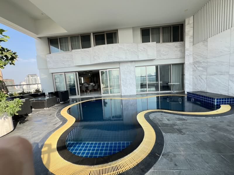Le Raffine Sukhumvit 24, Bangkok, Soi Sukhumvit 24, Khong Tan, Khlong Toei, Bangkok, 3 Bedrooms, 371 sqm, Condo For Sale, by วรกร สิทธิลู่ตระกูล, 500209435 - DDproperty.com