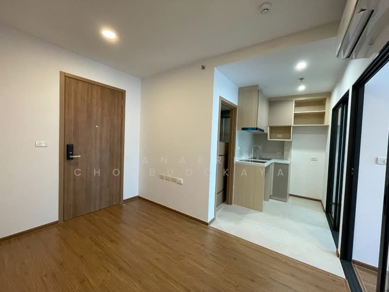 The LIVIN Ramkhamhaeng, Bangkok, Ramkhamhaeng Road, Hua Mak, Bang Kapi, Bangkok, 1 Bedroom, 32 sqm, Condo For Rent, by Tanakrit Chotbuddkayan, 500209437 - DDproperty.com