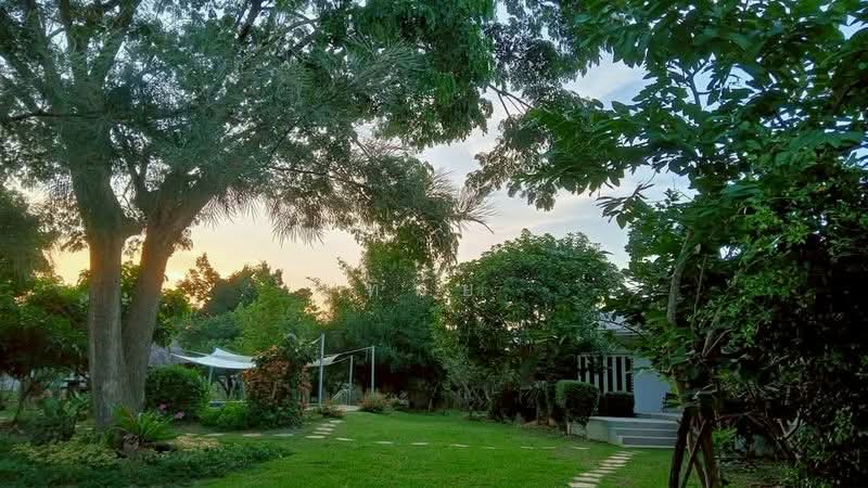 พูลวิลล่าหรู 2 ไร่กว่า (2-1-59) ใกล้เมืองเชียงใหม่, Chiang Mai, Nam Phare, Hang Dong, Chiang Mai, 6 Bedrooms, 1,000 sqm, Villa For Sale, by ทิพย์, 500209452 - DDproperty.com