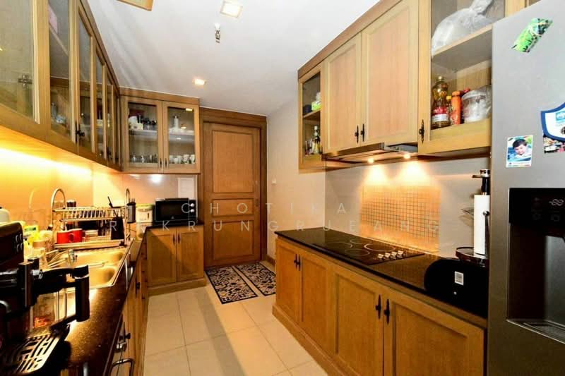 Sathorn Gardens, Bangkok, 39 South Sathorn Road, Thung Maha Mek, Sathon, Bangkok, 3 Bedrooms, 230 sqm, Condo For Rent, by Chotika Rakrungrueang, 500209463 - DDproperty.com