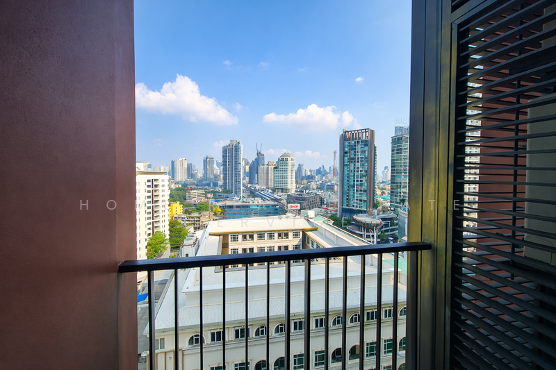 Wyne Sukhumvit, Bangkok, 1120 Sukhumvit Road, Phra Kanong, Khlong Toei, Bangkok, 1 Bedroom, 41 sqm, Condo For Sale, by HOME Real Estate Service, 500209476 - DDproperty.com