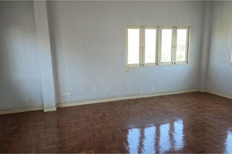 Mu Ban Tropical Emperor 1, Chiang Mai, Mae Hia, Muang Chiang Mai, Chiang Mai, 3 Bedrooms, 130 sqm, Single Detached House For Sale, by เอมิล ไวซ์, 500209486 - DDproperty.com