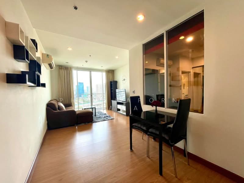 The Complete Narathiwat, Bangkok, 9 Naradhiwas Rajanagarindra Rd, Chong Nonsi, Yan Nawa, Bangkok, 1 Bedroom, 56 sqm, Condo For Sale, by Phitchaporn Buamag, 500209511 - DDproperty.com