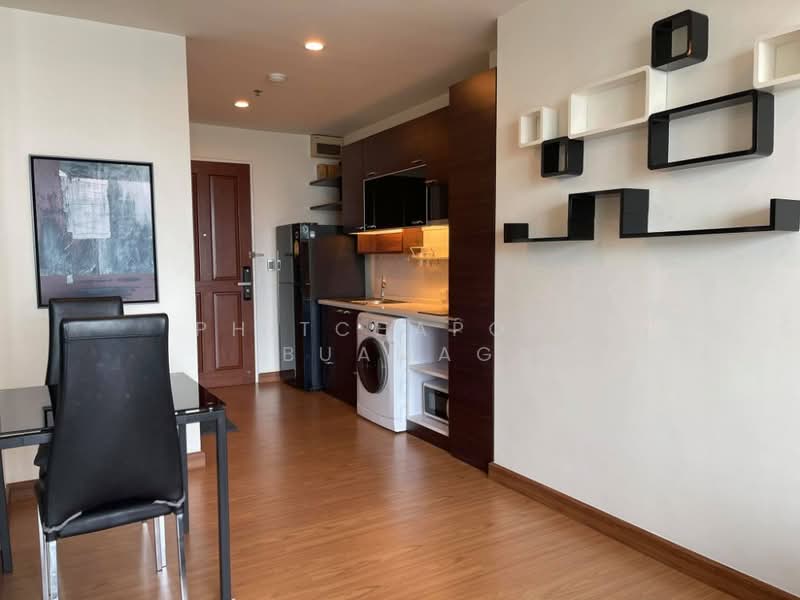 The Complete Narathiwat, Bangkok, 9 Naradhiwas Rajanagarindra Rd, Chong Nonsi, Yan Nawa, Bangkok, 1 Bedroom, 56 sqm, Condo For Sale, by Phitchaporn Buamag, 500209511 - DDproperty.com