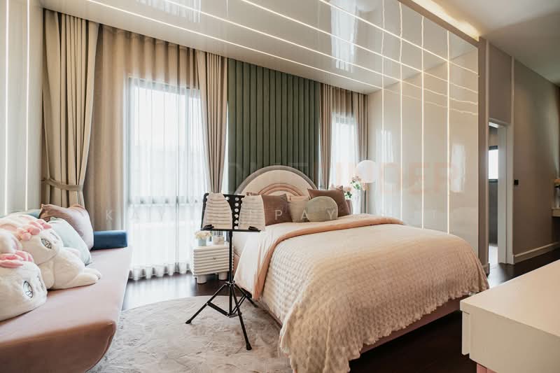 Bangkok Boulevard Signature Sathorn-Pinklao, Nonthaburi, Bang Kruai-Chong Tanom Road, Mahasawat, Bang Kruai, Nonthaburi, 4 Bedrooms, 439 sqm, Single Detached House For Sale, by Kay Tippayanet, 500209524 - DDproperty.com