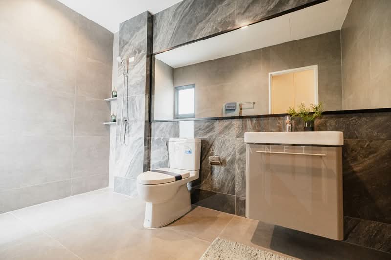 Bangkok Boulevard Signature Sathorn-Pinklao, Nonthaburi, Bang Kruai-Chong Tanom Road, Mahasawat, Bang Kruai, Nonthaburi, 4 Bedrooms, 439 sqm, Single Detached House For Sale, by Kay Tippayanet, 500209524 - DDproperty.com