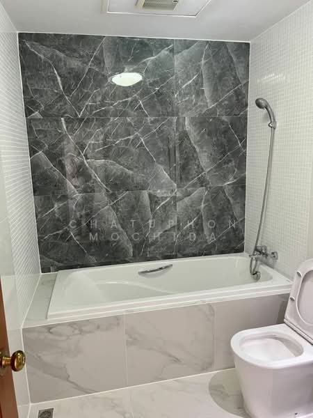 Monterey Place, Bangkok, Rama 4 Road, Khlong Toei, Khlong Toei, Bangkok, 3 Bedrooms, 170 sqm, Condo For Sale, by Chatuphon Mochida, 500209553 - DDproperty.com