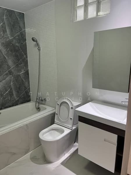 Monterey Place, Bangkok, Rama 4 Road, Khlong Toei, Khlong Toei, Bangkok, 3 Bedrooms, 170 sqm, Condo For Sale, by Chatuphon Mochida, 500209553 - DDproperty.com