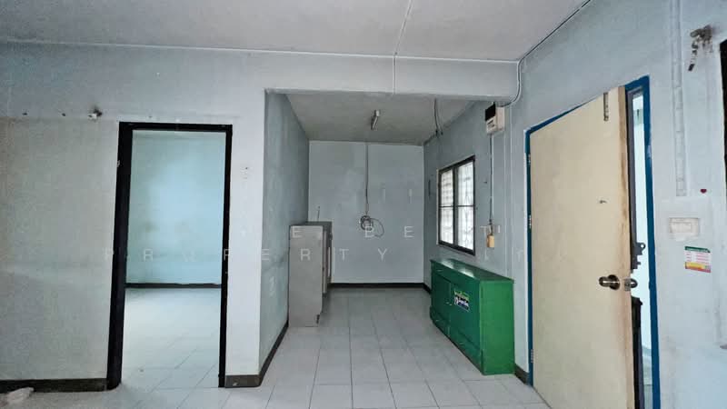 For Sale - Baan Ua-Athorn Wat Nakhon Chuen Chum, Nakhon Pathom