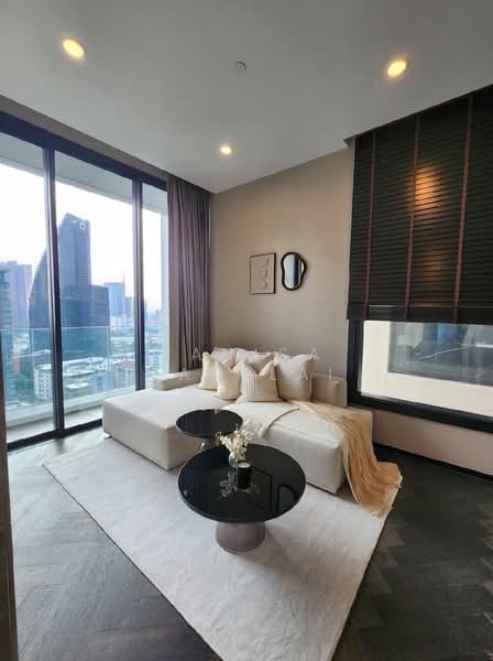 The Esse Sukhumvit 36, Bangkok, Soi Sukhumvit 36, Sukhumvit Road, Phra Kanong, Khlong Toei, Bangkok, 2 Bedrooms, 72 sqm, Condo For Rent, by Yanisa Nakklai, 500209606 - DDproperty.com