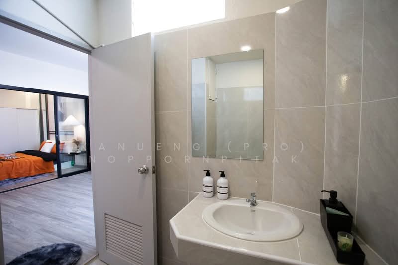 Thairong Tower, Bangkok, Phatthanakan Road, Suan Luang, Suan Luang, Bangkok, 1 Bedroom, 41 sqm, Condo For Sale, by Kanueng (Pro) Noppornpitak, 500209641 - DDproperty.com