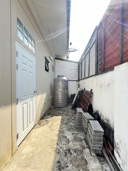 เพชรลดา 3 แพรกษา-เทพารักษ์, Samut Prakan, Phreak Sa Mai, Muang Samut Prakarn, Samut Prakan, 1 Bedroom, 100 sqm, Townhouse For Sale, by The Best Property มาศ, 500209652 - DDproperty.com