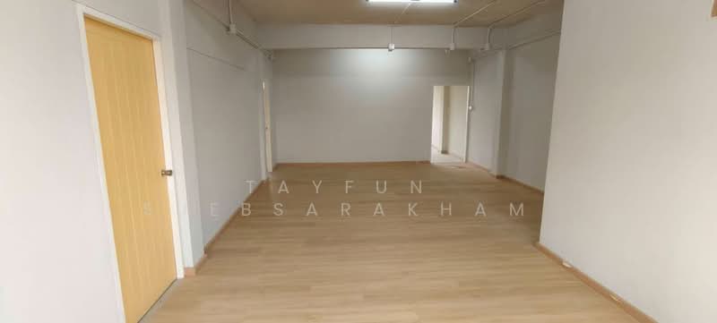 5-BR House, Bangkok, Bang Na Tai, Bang Na, Bangkok, 5 Bedrooms, 540 sqm, Single Detached House For Rent, by Tayfun Suebsarakham , 500209661 - DDproperty.com