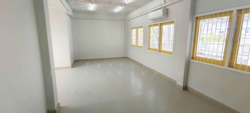 5-BR House, Bangkok, Bang Na Tai, Bang Na, Bangkok, 5 Bedrooms, 540 sqm, Single Detached House For Rent, by Tayfun Suebsarakham , 500209661 - DDproperty.com