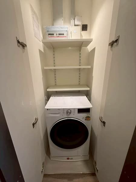 MUNIQ Sukhumvit 23, Bangkok, 17 Sukhumvit 23, Khlongtoei Nua, Watthana, Bangkok, 1 Bedroom, 43 sqm, Condo For Rent, by Samerjai Lertnapakriengkai, 500209668 - DDproperty.com