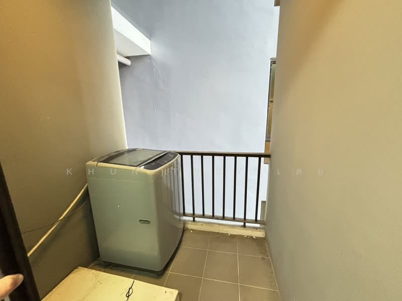 iCondo Sukhumvit 103, Bangkok, Soi Udom Suk 58, Sukhumvit Road, Bang Na, Bang Na, Bangkok, 2 Bedrooms, 50 sqm, Condo For Rent, by Khun Toey เตย, 500209683 - DDproperty.com