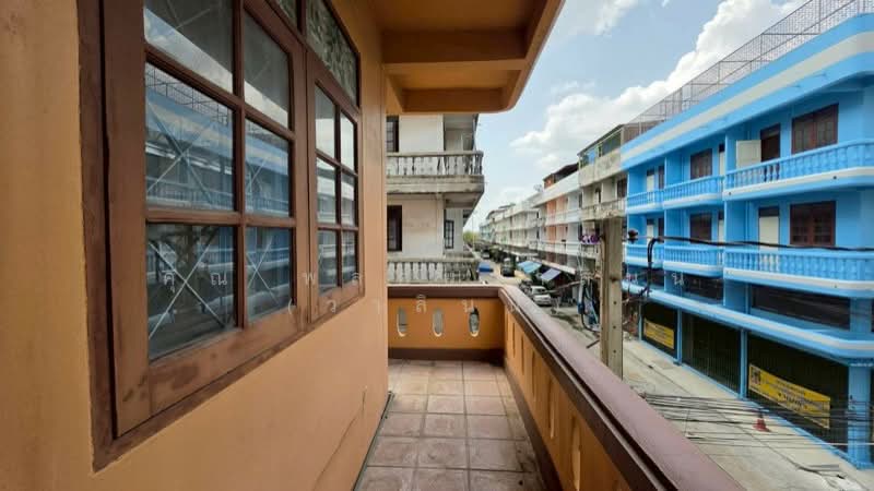 Baan Amonchai 3, Bangkok, Soi Amornchai 3, Sala Thammasop, Thawi Watthana, Bangkok, 6 Bedrooms, 180 sqm, Townhouse For Sale, by คุณ พลอยวาลินน์ (วาลินน์), 500209710 - DDproperty.com